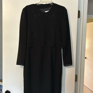 EUC jet black 2-piece dress.  Tank dress, hits @knee.  100% polyester